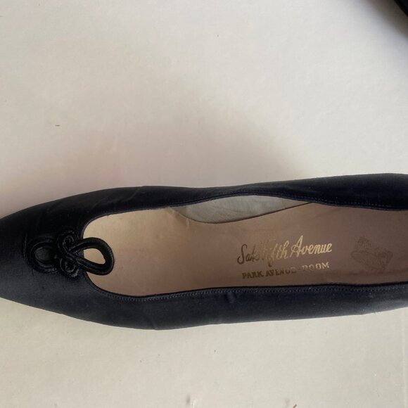 Saks Fifth Avenue silk pumps - Picture 4 of 5